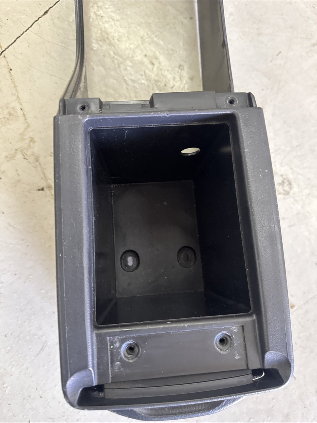 05-07 Subaru Impreza WRX STI Black Center Console Rest Trim Middle
