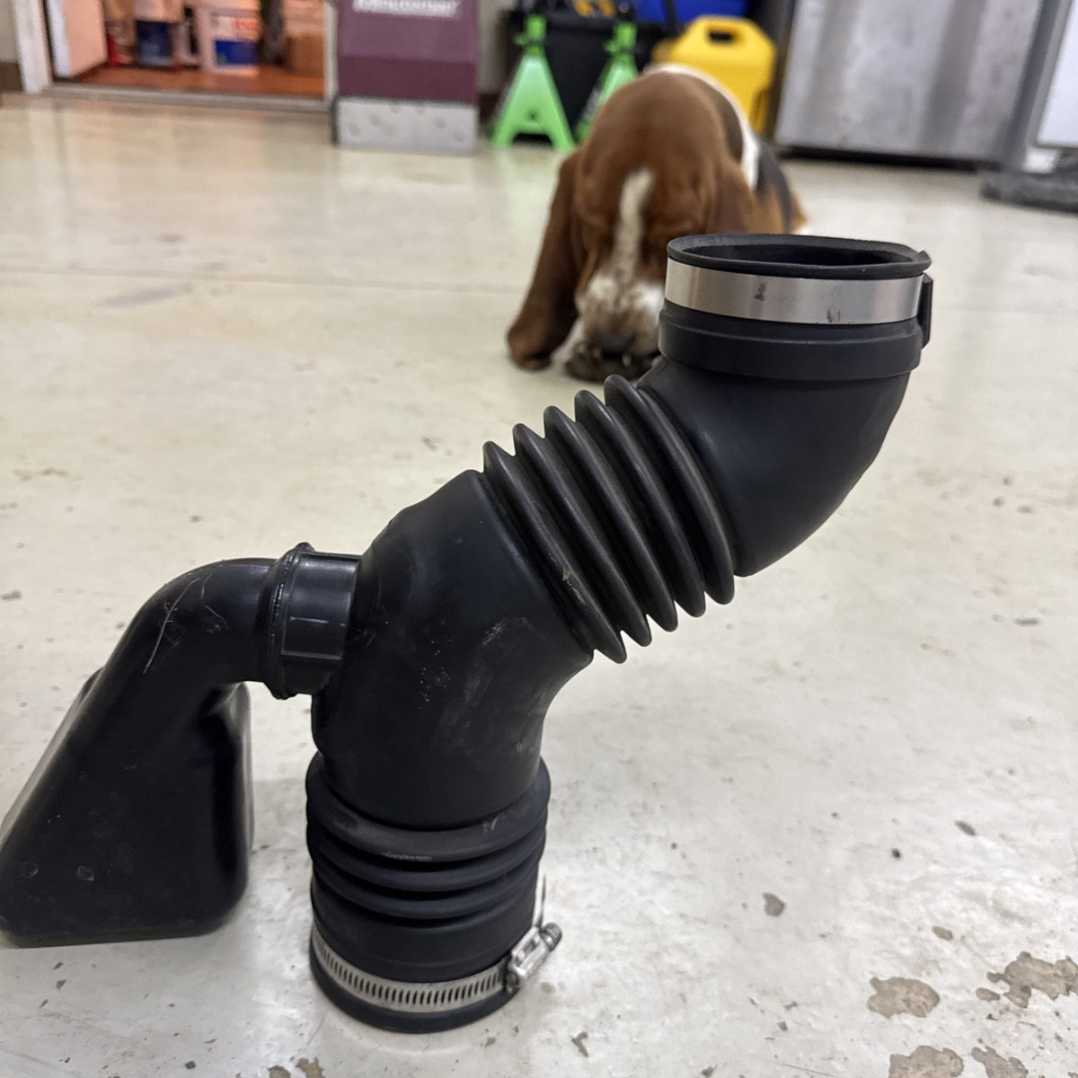 Subaru Legacy Air Tube/Resonator 1492184. 06