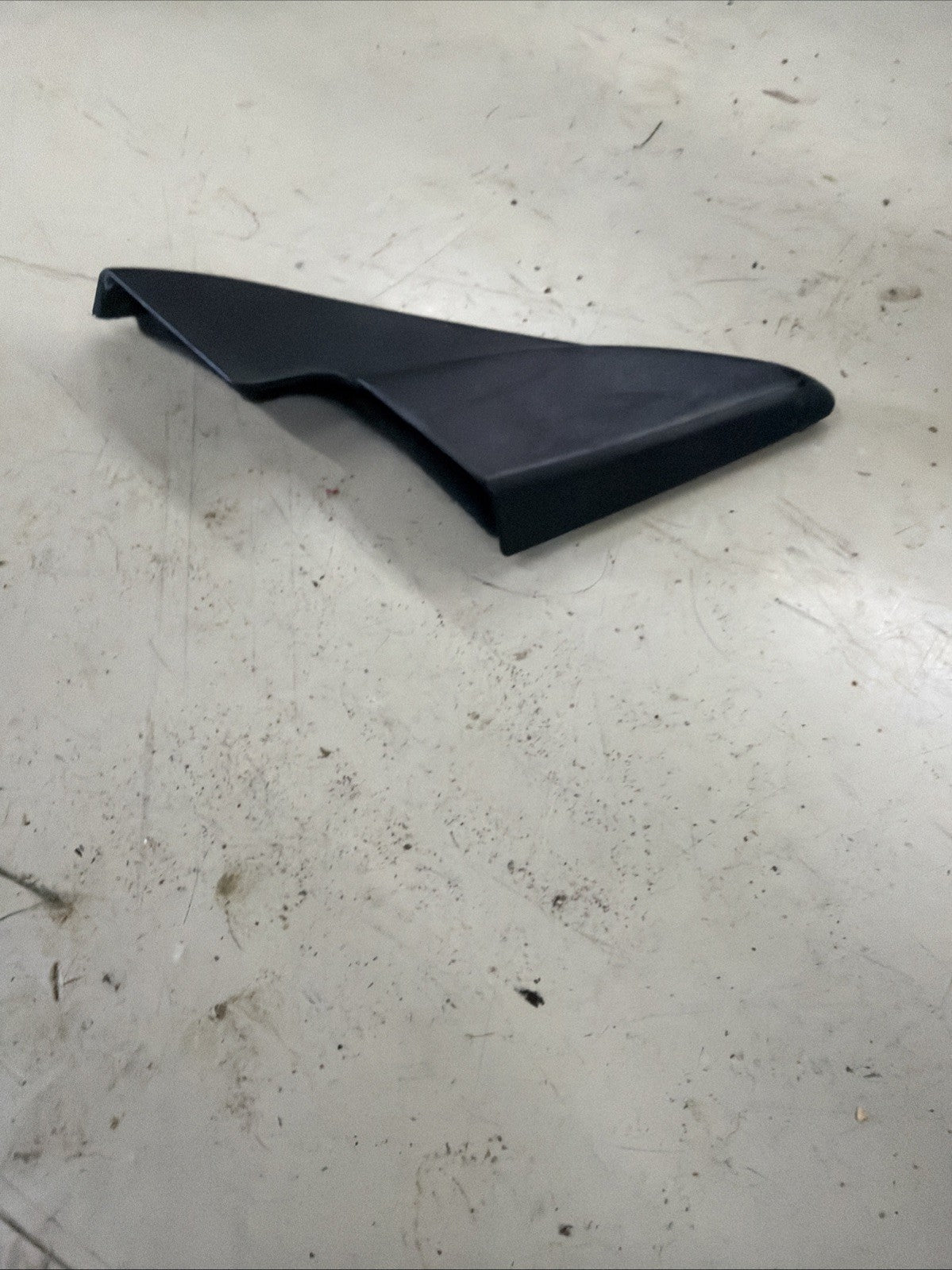 Subaru Impreza WRX STI Passenger Mirror Trim Corner RH OEM 94251FE000 04-07