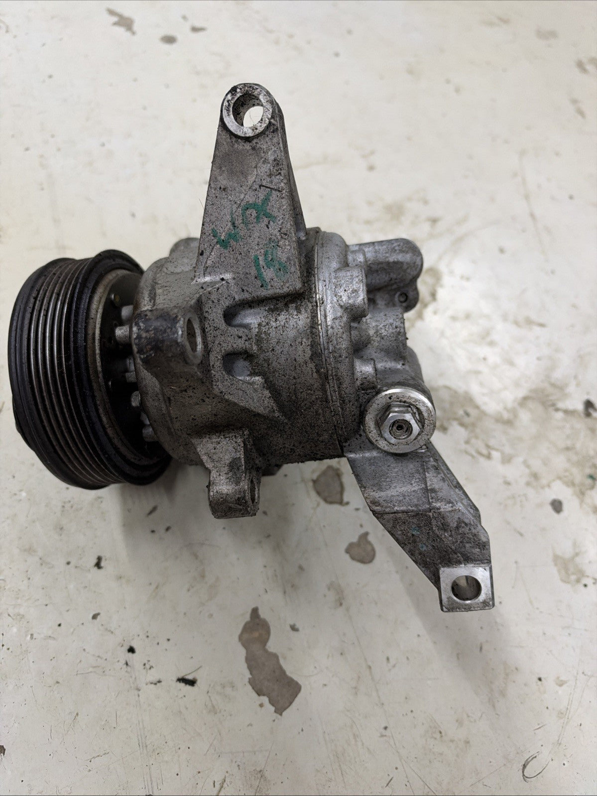 2015-2021 Subaru WRX 2.0L OEM A/C Air Conditioning Compressor 73111VA001