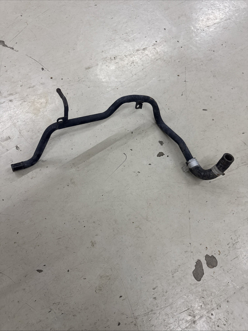 EJ 22 99-01 Subaru Water Pump Bypass Pipe Forester Impreza Legacy OEM