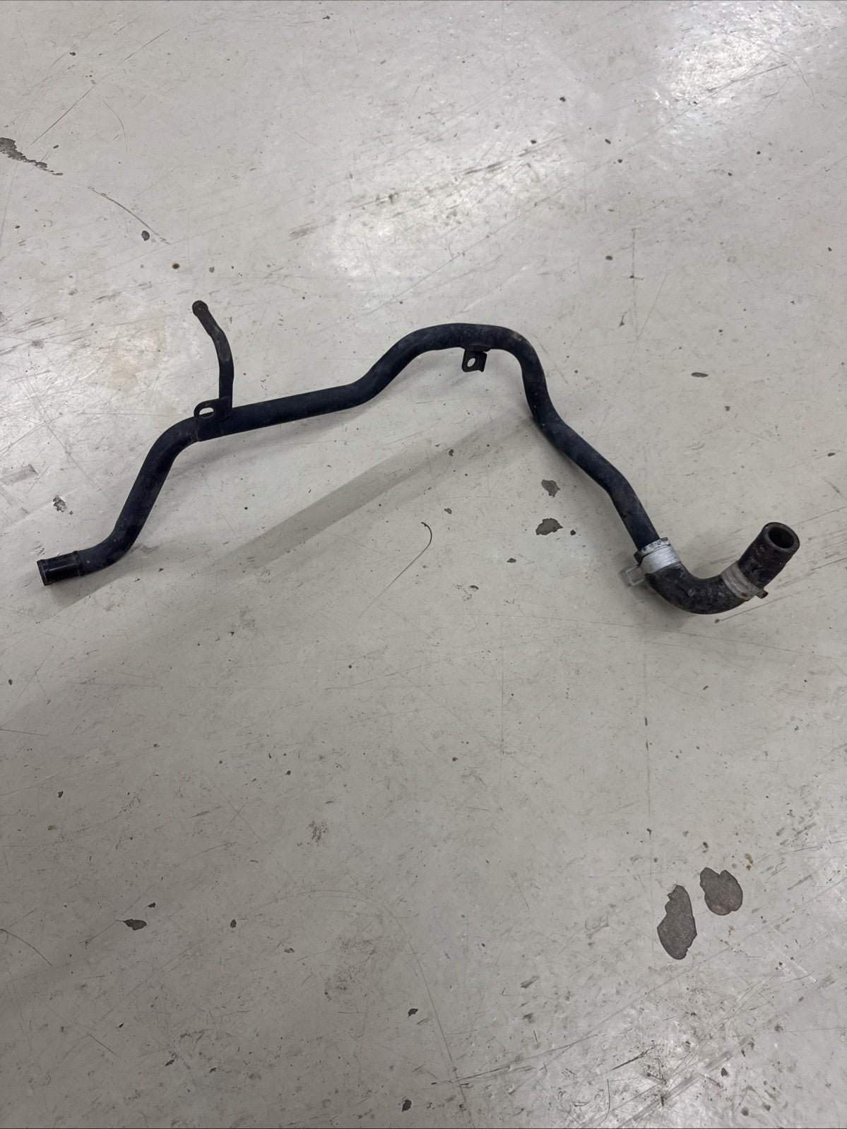 EJ 22 99-01 Subaru Water Pump Bypass Pipe Forester Impreza Legacy OEM