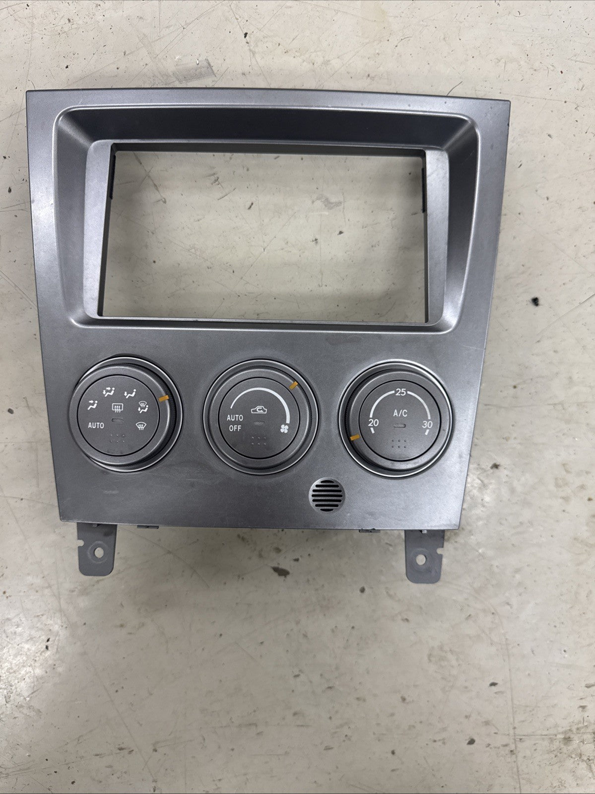 05-07Subaru Impreza WRX STI Climate Control HVAC Heater Controls OEM 72311FE080