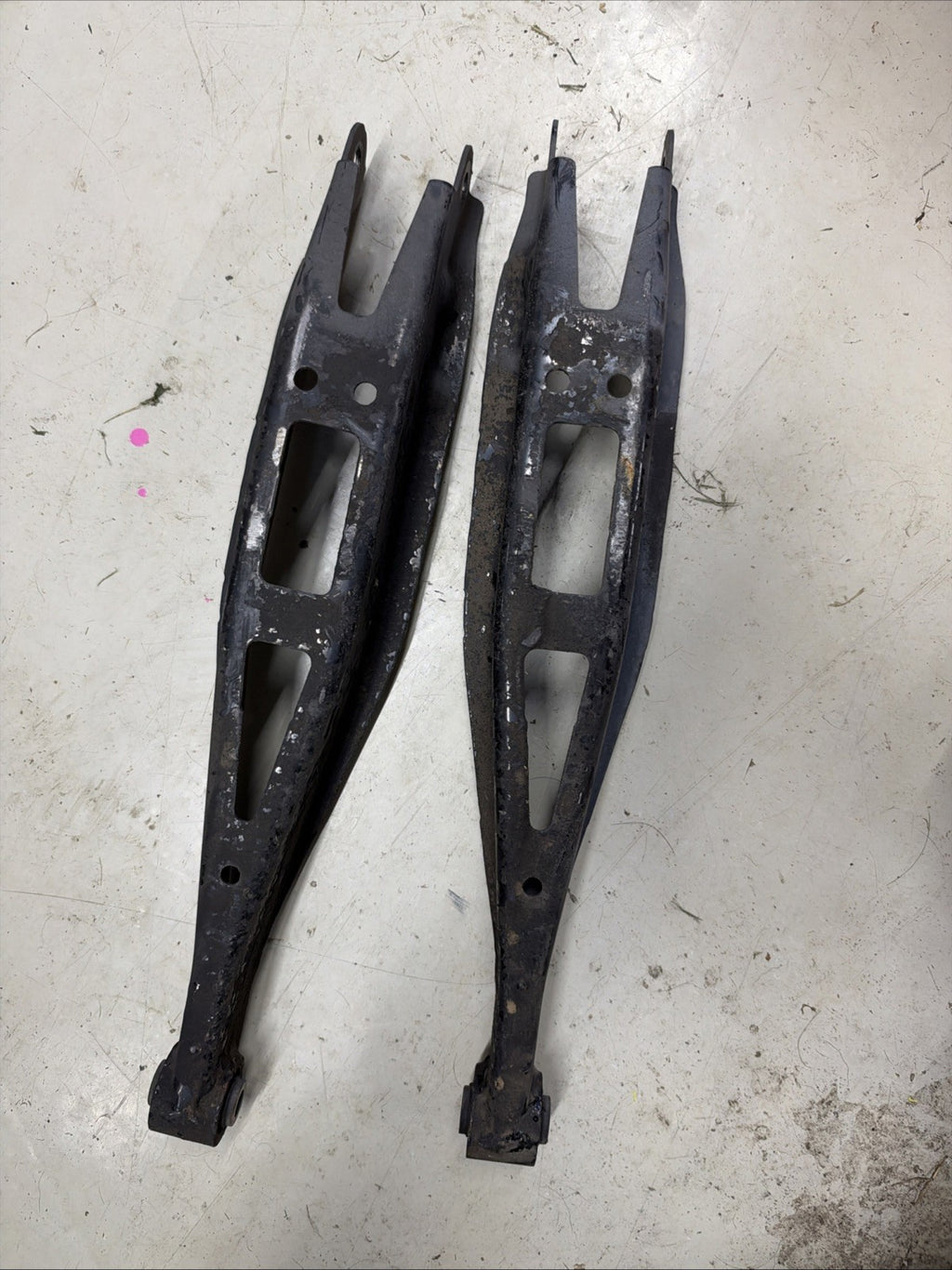 2015-2019 SUBARU WRX STI REAR LATERAL LINKS CONTROL ARMS SET OEM H7X26DA