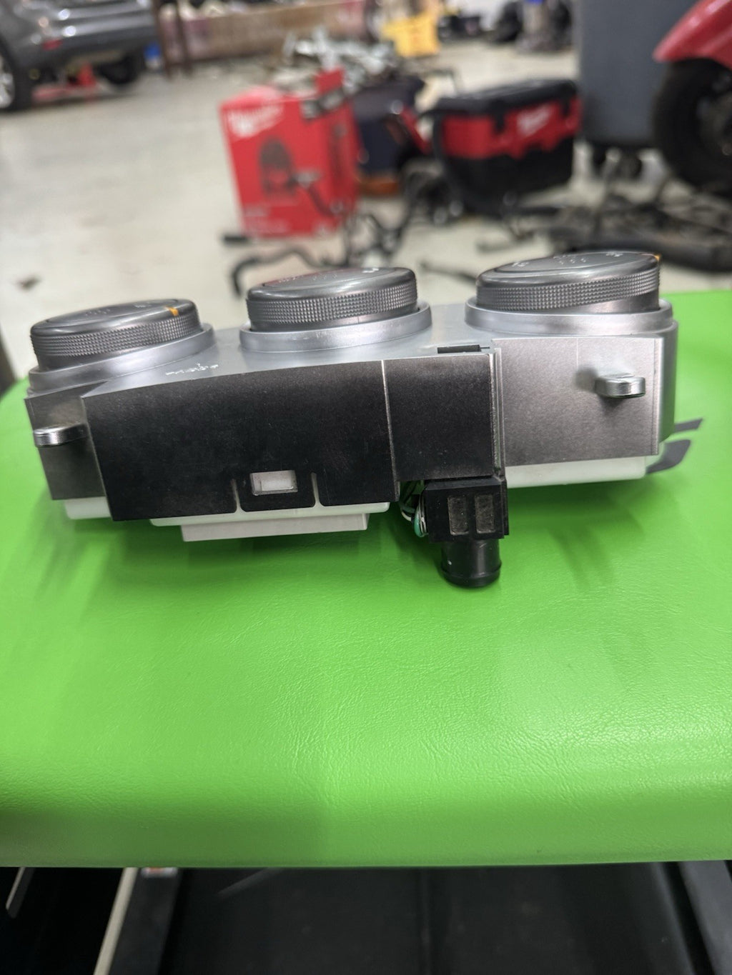 2007 subaru impreza heater control  72311fe090 A0200068A03001