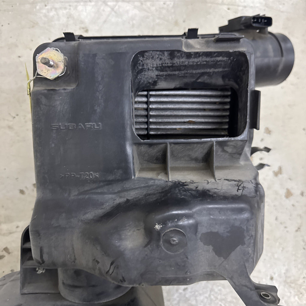 05-09 Subaru Outback Legacy Airbox Resonator Intake Filter Housing Air Box W MAF