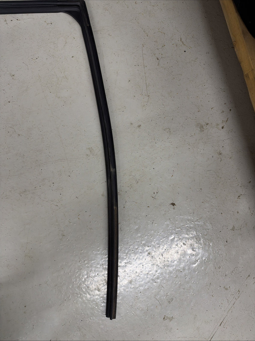 2018 Subaru WRX & STI PASSENGER RIGHT REAR WINDOW GLASS RUN CHANNEL - OEM 15-21