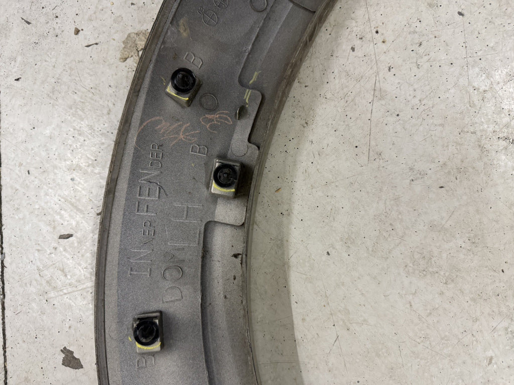 05-09 Subaru Outback Legacy Fender Flare Trim Moulding Front Left Driver