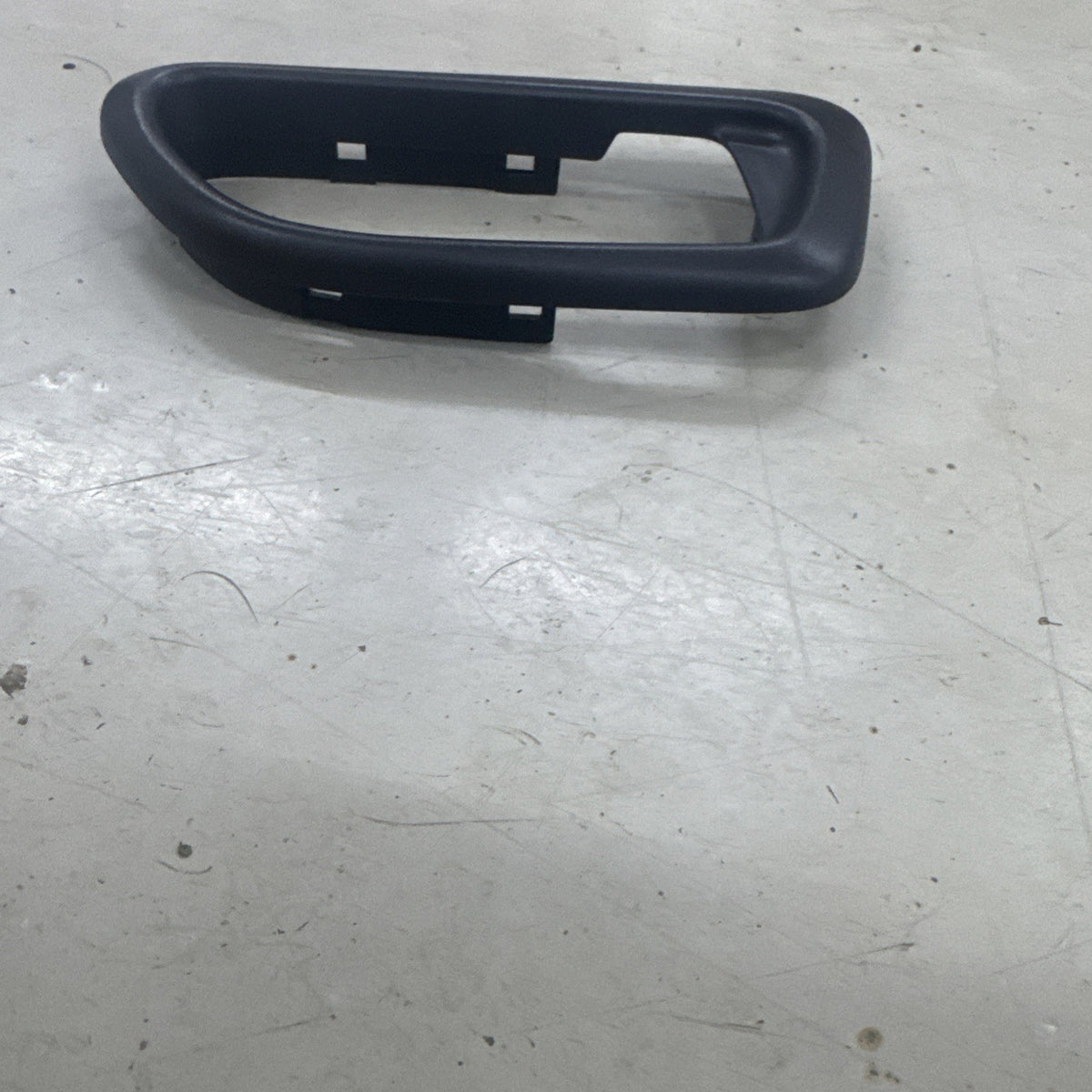 2005-2007 Subaru Impreza WRX STI Passenger Rear Door Handle Trim RH Right 05-07