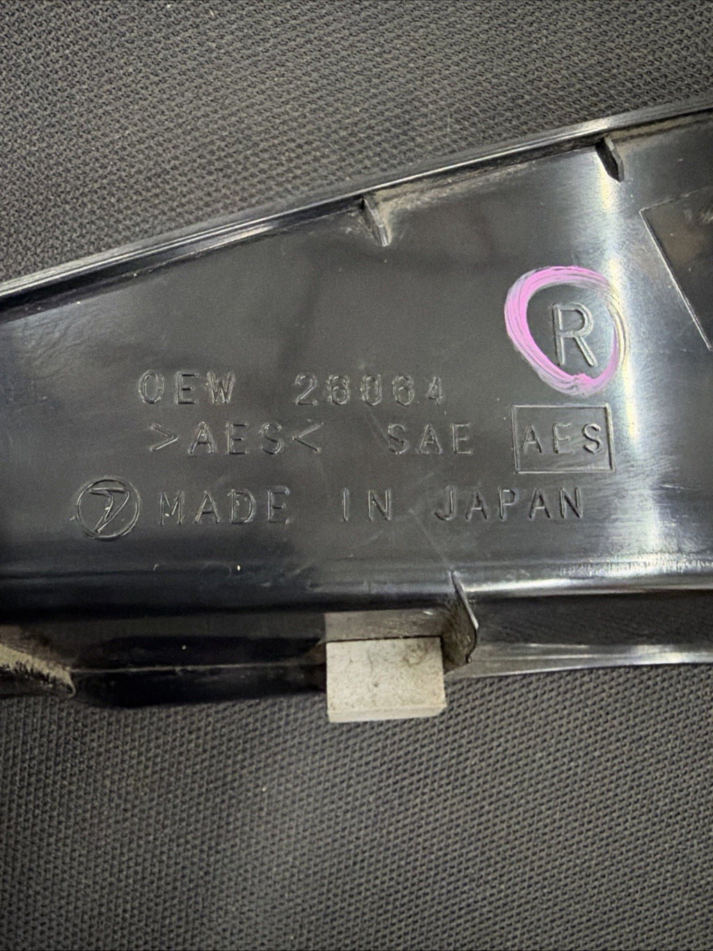 2006 SUBARU WRX WAGON PASSENGER RIGHT TAIL LIGHT FINISHER TRIM 26064