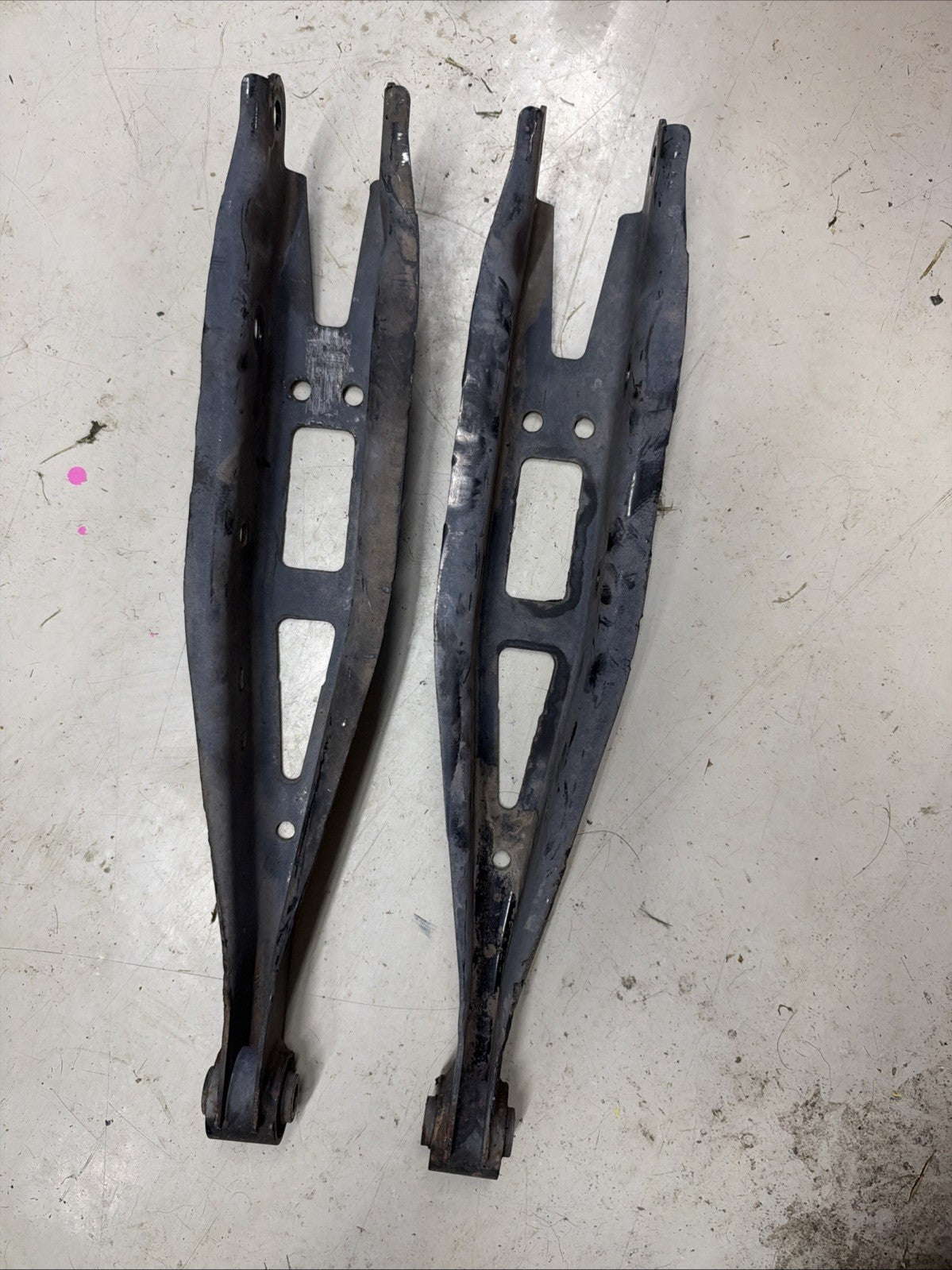 2015-2019 SUBARU WRX STI REAR LATERAL LINKS CONTROL ARMS SET OEM H7X26DA