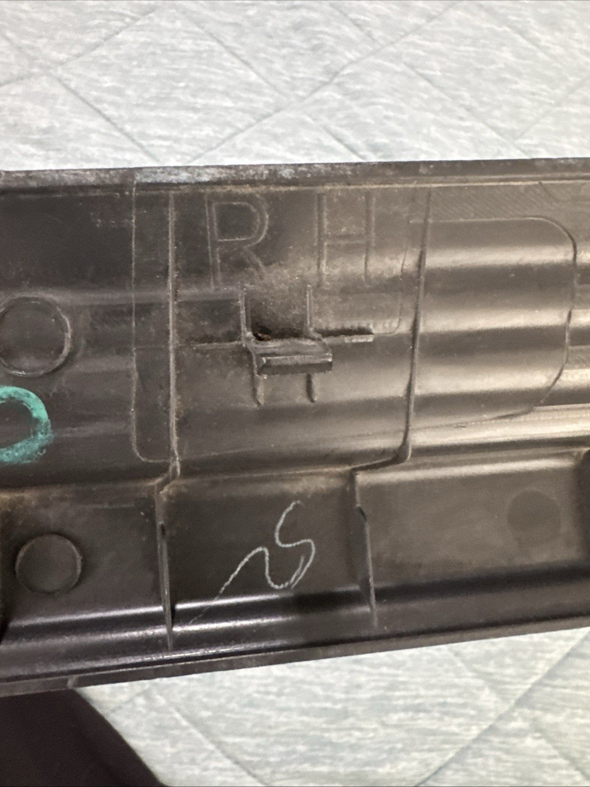 02-2007 Subaru Impreza WRX RH Front Door Sill Trim OEM 94060FE000
