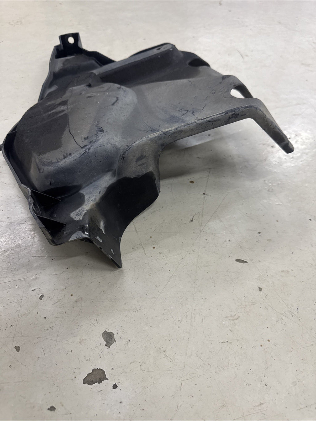 91-93 Stealth Transmission Splash Shield Right RH MB640782