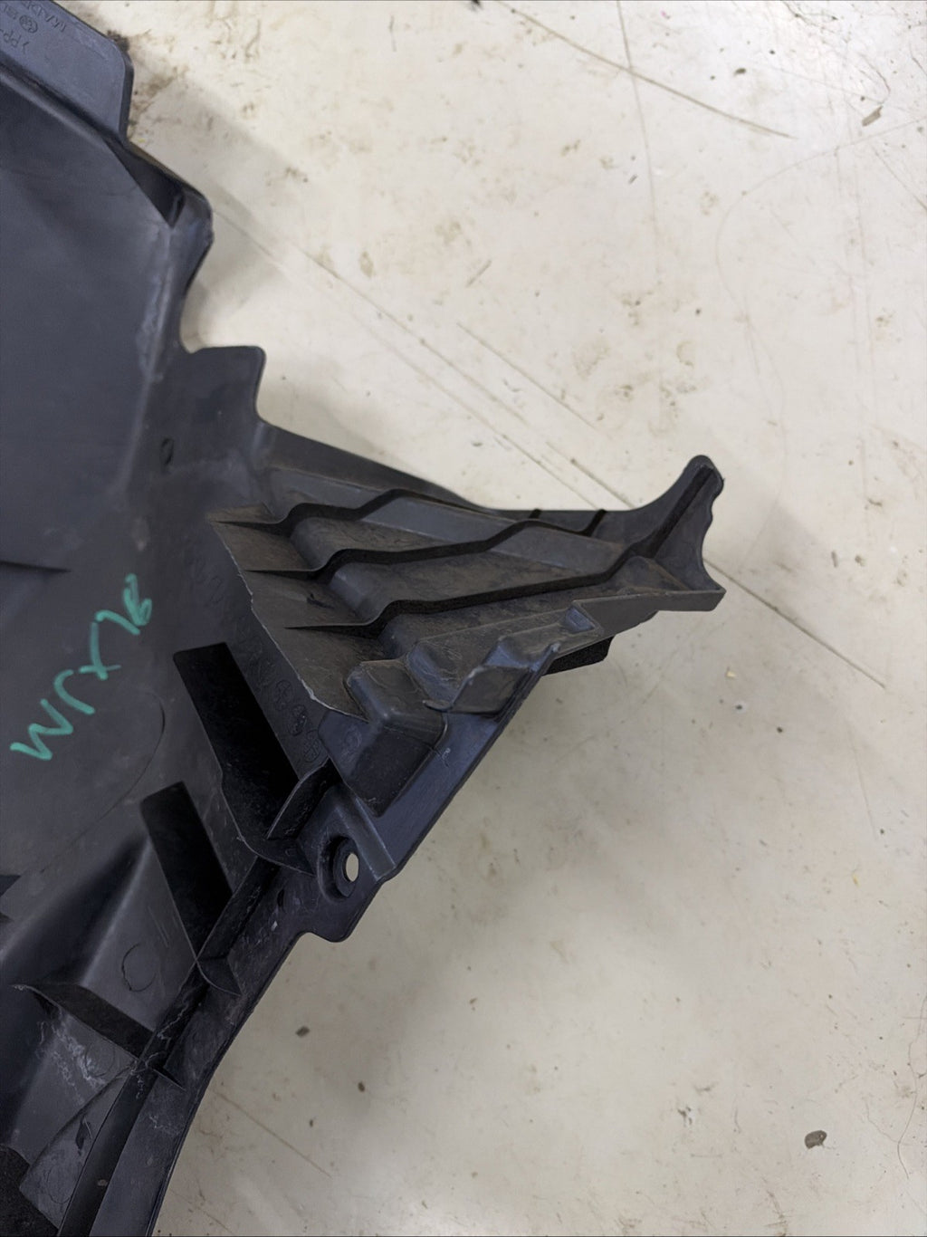 2015-2019 Subaru WRX STI Right C Pillar Assembly 94043FJ002 OEM 2018