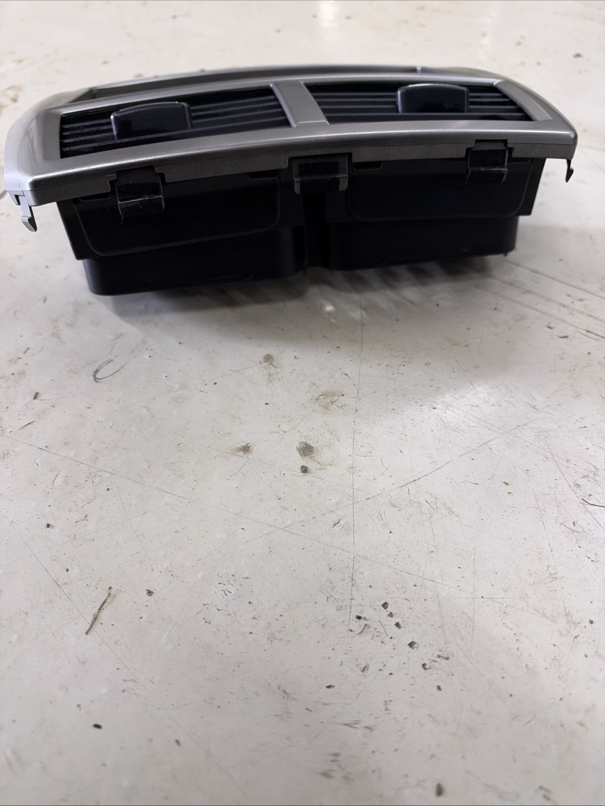 2008 Subaru Impreza  Dash Radio Trim Bezel Center Vent OEM 66110FG020 Assy CTR