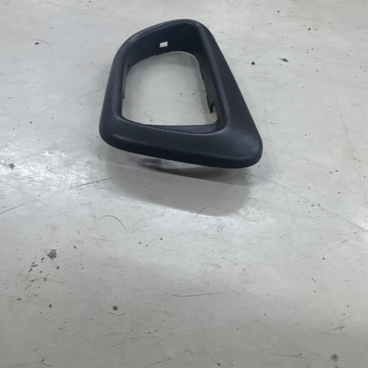 2005-2007 Subaru Impreza WRX STI Passenger Rear Door Handle Trim RH Right 05-07