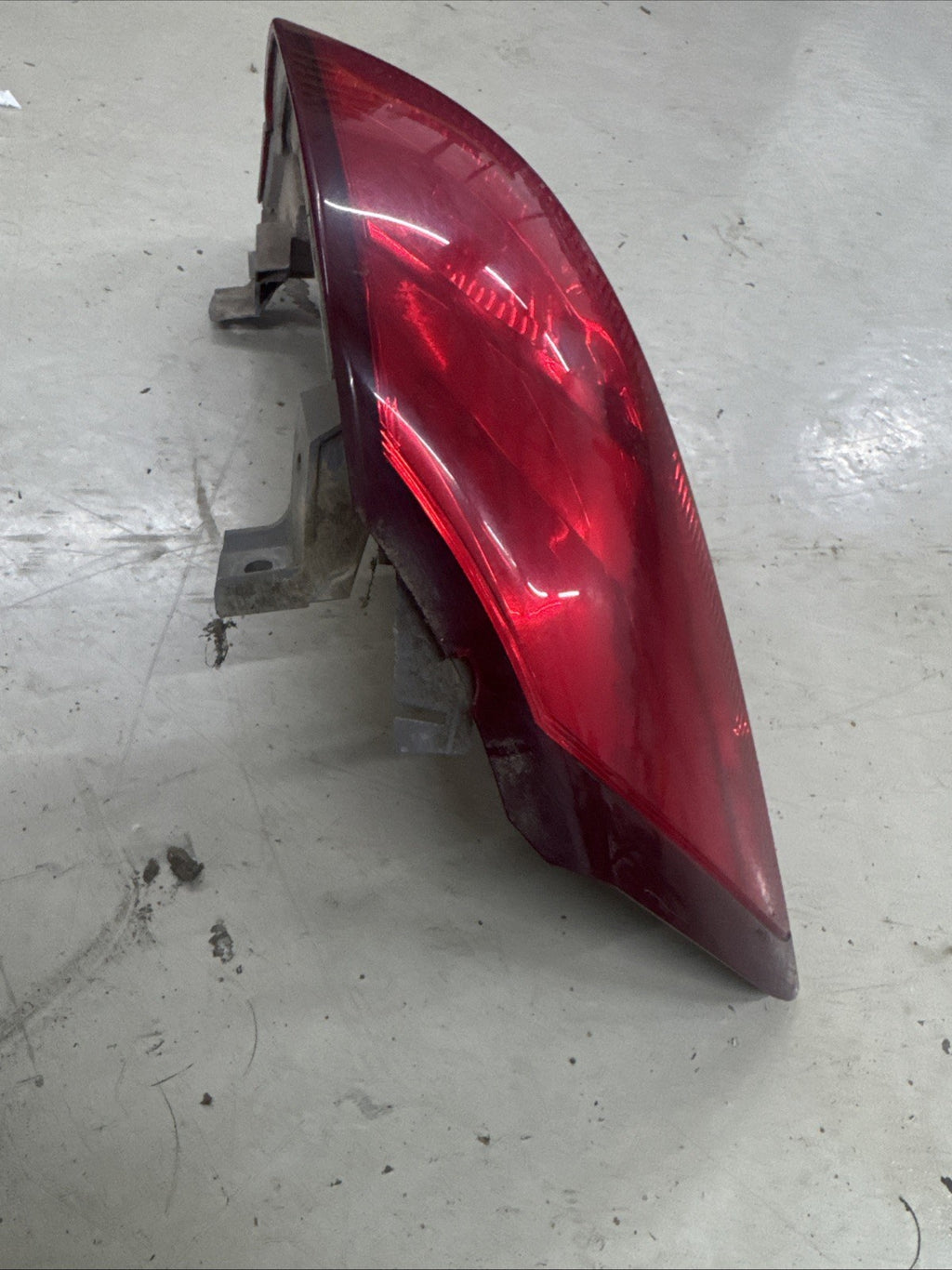 2008-09 Subaru Outback Wagon Left Side Tail Light Oem
