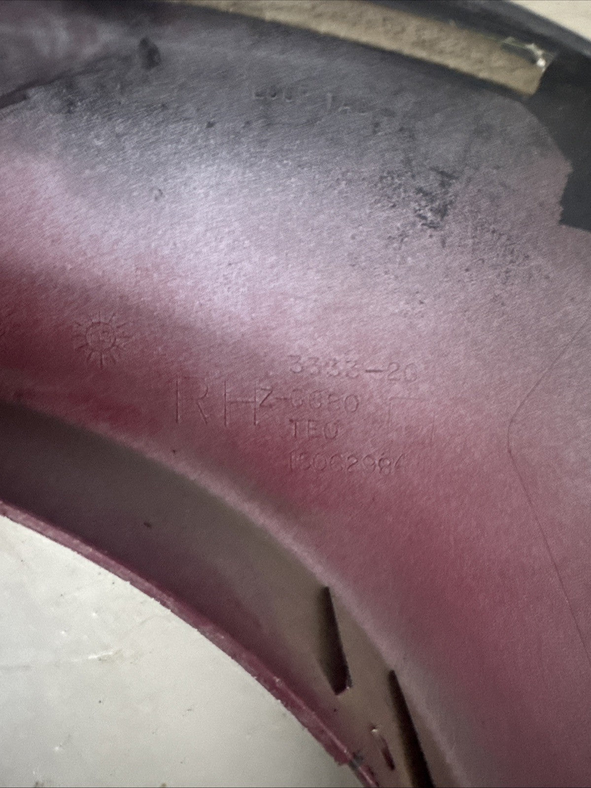 Chevrolet 15750001 15850002 15062984 15062985 OEM 01-07 Front-Rear LH,RH Fenders