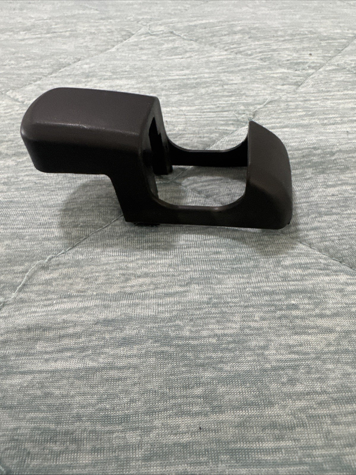 f4211 Interior Infiniti FX35 Trim F42115  PP/PE Seat Belt Guide Trim Cover