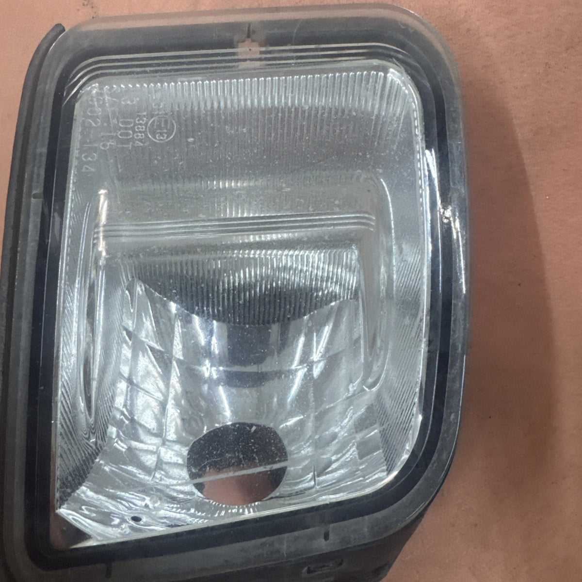 2014-15 SUBARU FORESTER  DRIVER SIDE FOG LIGHT FOGLAMP LEFT VC02-134