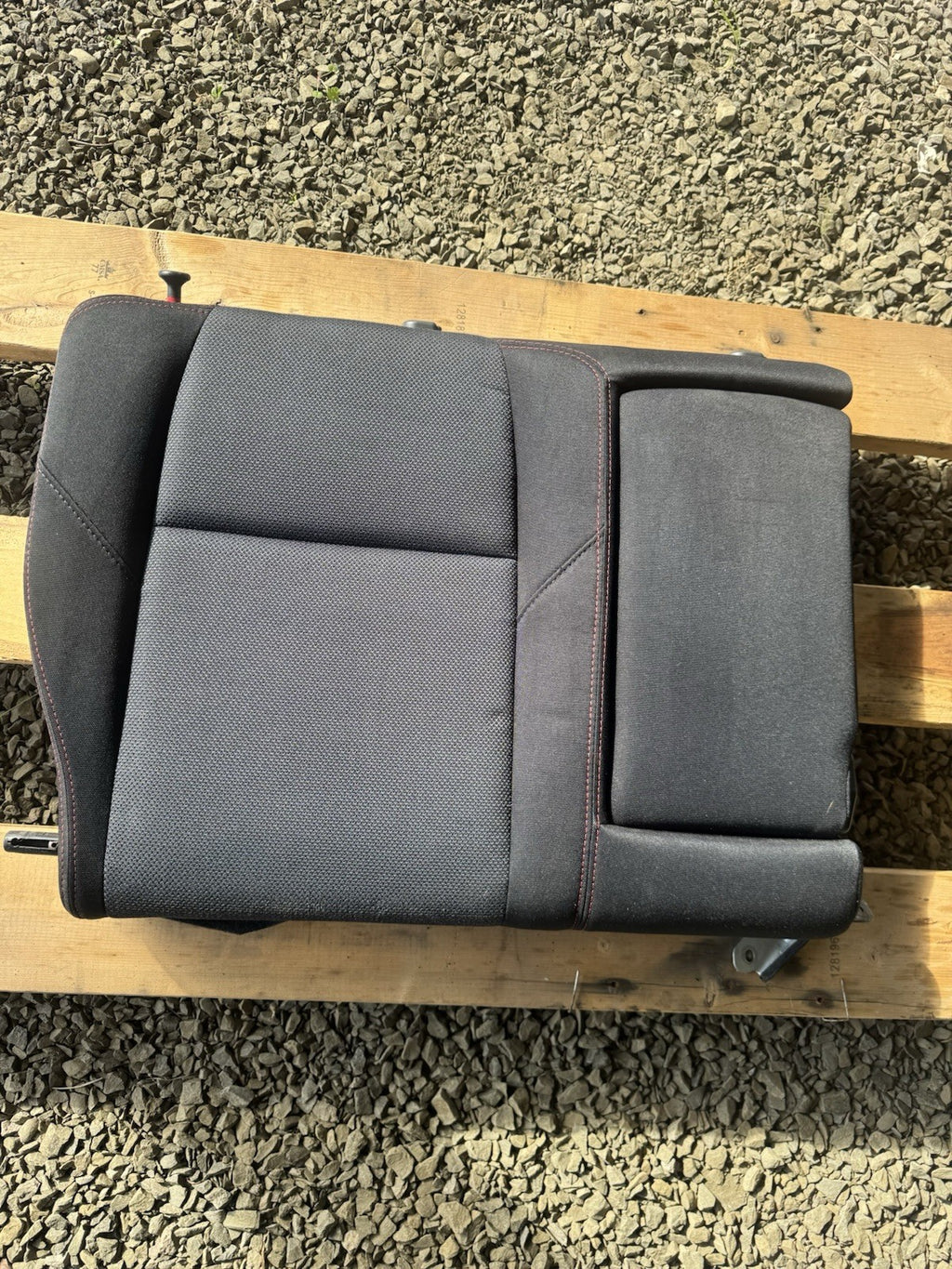 SUBARU WRX REAR SECOND ROW RIGHT SIDE SEAT UPPER CUSHION BACKREST OEM 15-21