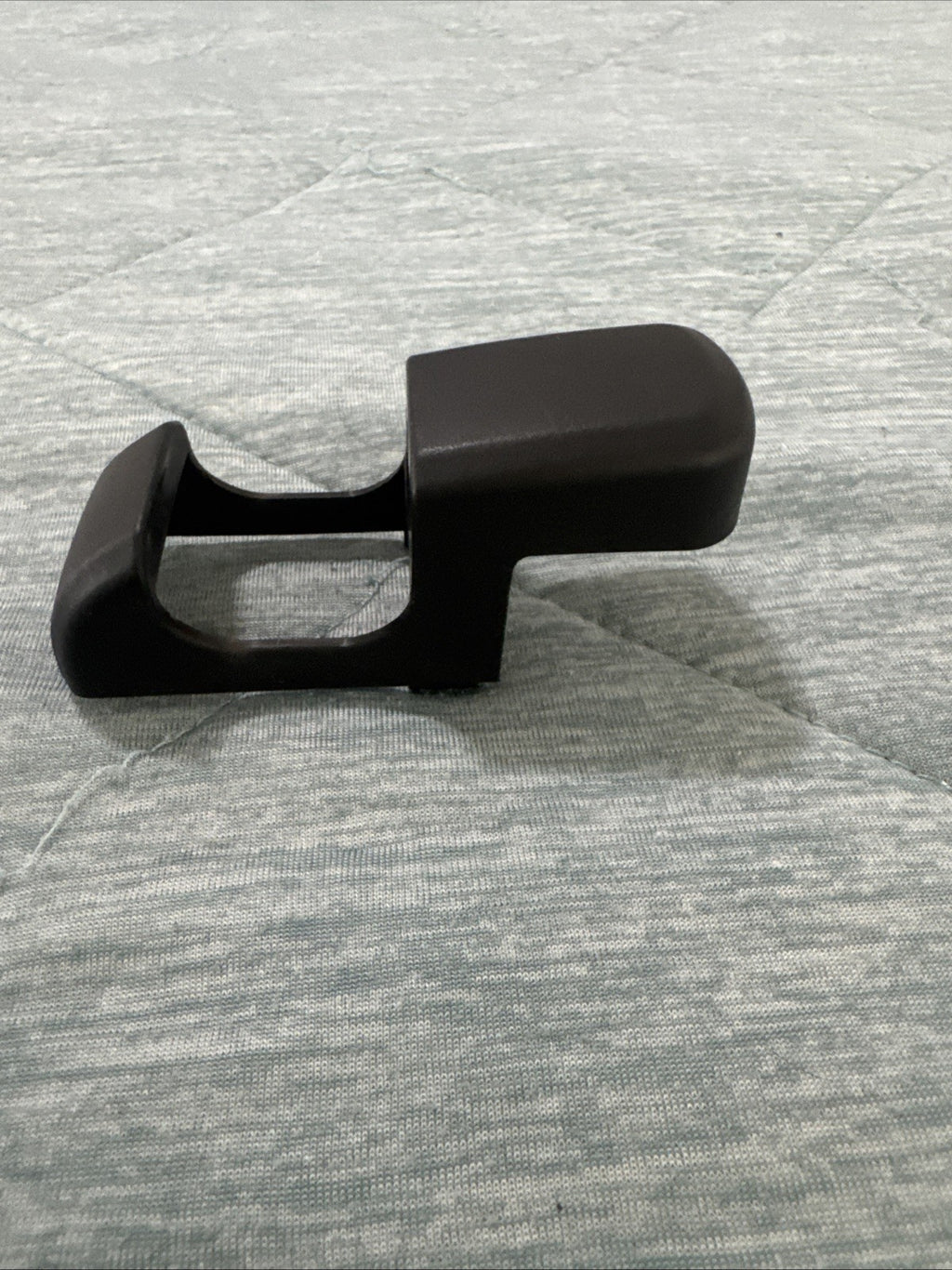 f4211 Interior Infiniti FX35 Trim F42115  PP/PE Seat Belt Guide Trim Cover