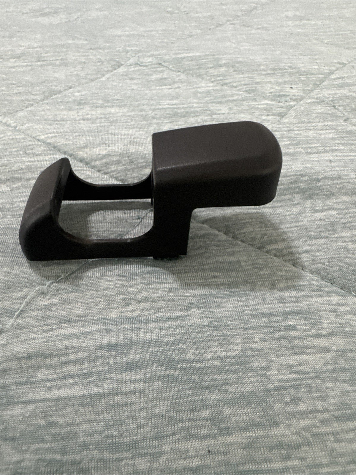 f4211 Interior Infiniti FX35 Trim F42115  PP/PE Seat Belt Guide Trim Cover