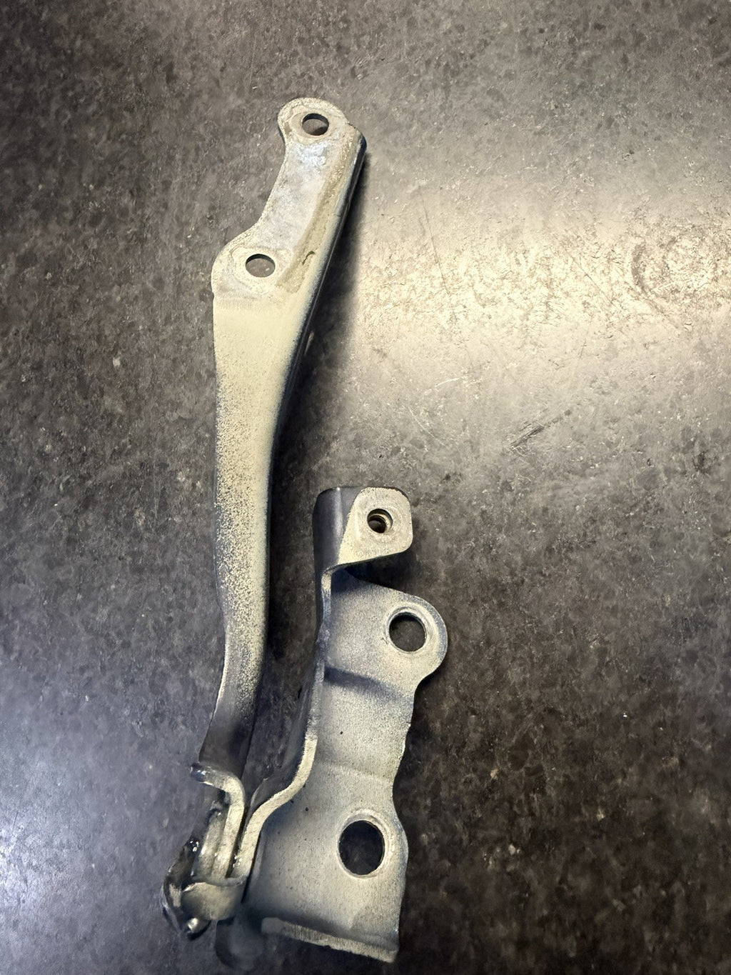 2010 - 2014 Subaru Legacy Outback Hood Hinges Pair Set of 2 57260AJ00A9P