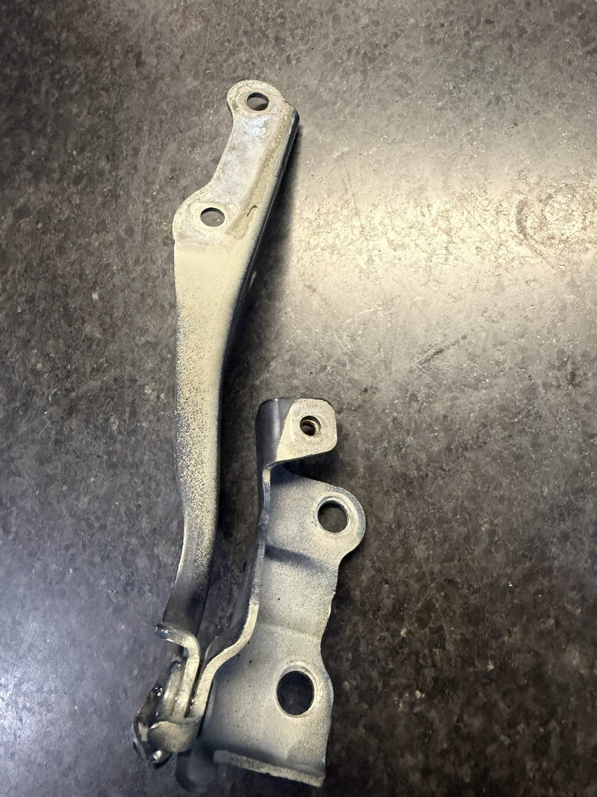 2010 - 2014 Subaru Legacy Outback Hood Hinges Pair Set of 2 57260AJ00A9P