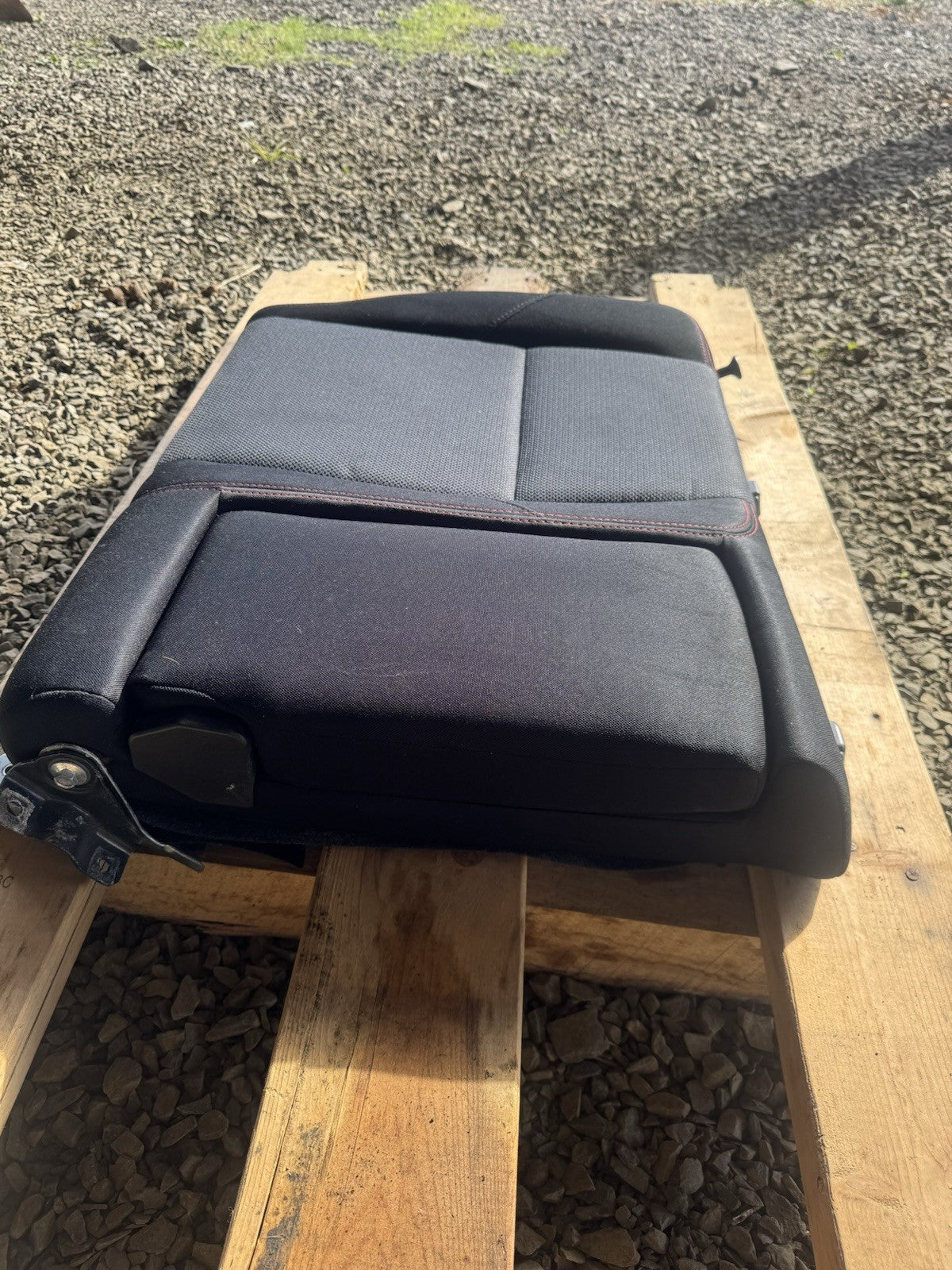 SUBARU WRX REAR SECOND ROW RIGHT SIDE SEAT UPPER CUSHION BACKREST OEM 15-21