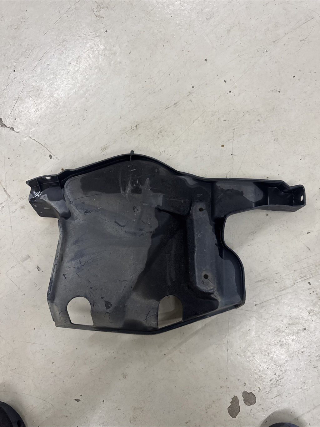 91-93 Stealth Transmission Splash Shield Right RH MB640782