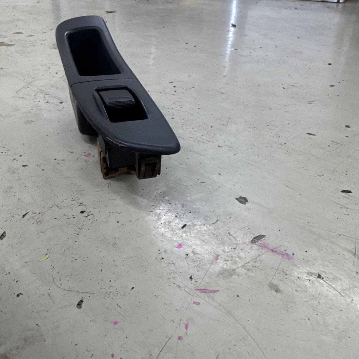 SUBARU IMPREZA WRX & STI REAR LH WINDOW SWITCH TRIM 05-07