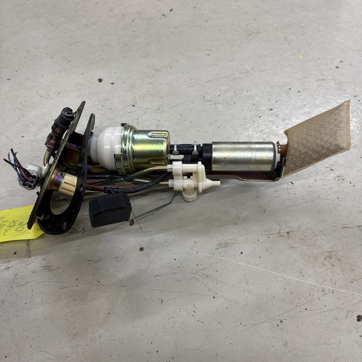 2006 2007 Subaru Impreza WRX Fuel Pump Unit 42021SA070 OEM w/ Walbro Pump
