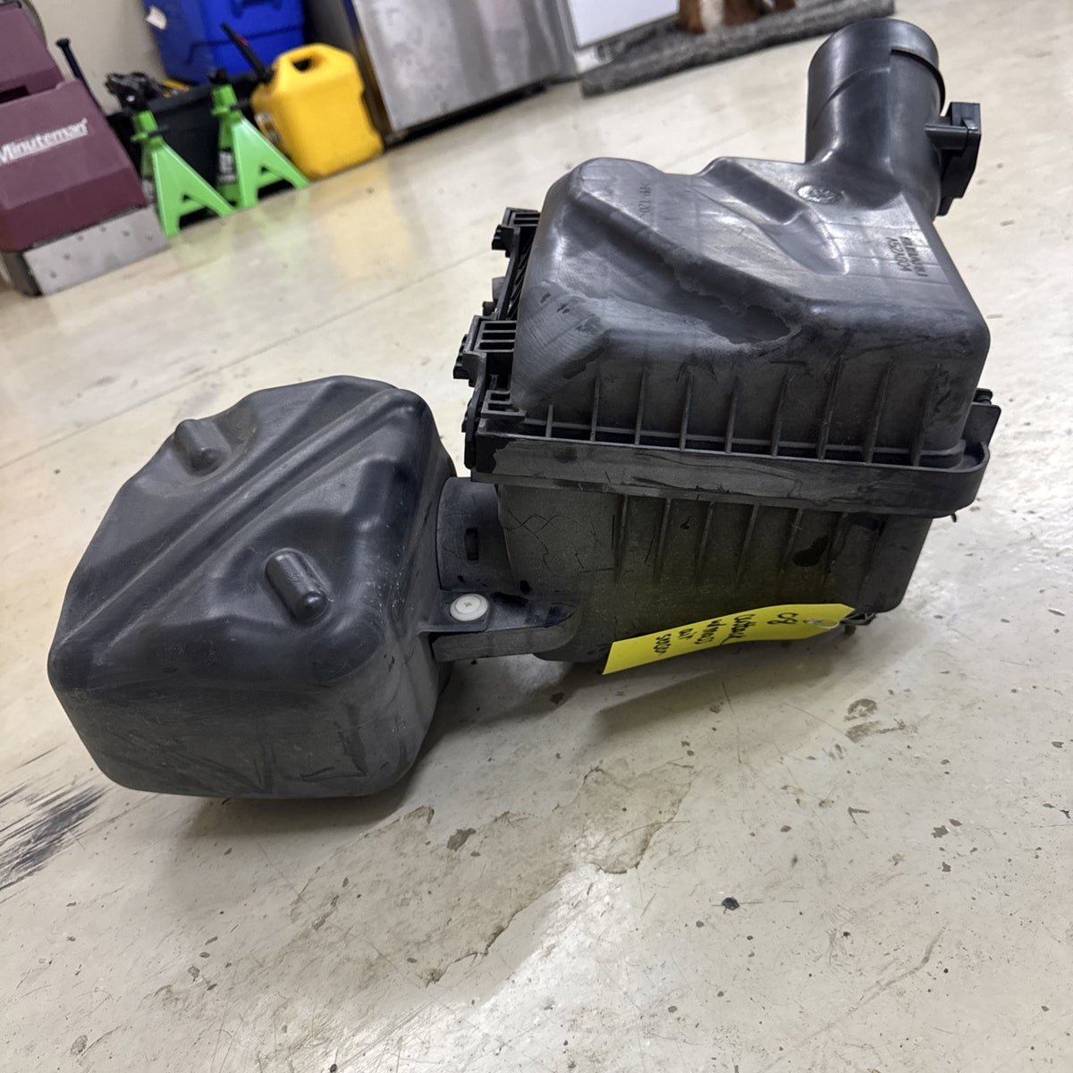 05-09 Subaru Outback Legacy Airbox Resonator Intake Filter Housing Air Box W MAF