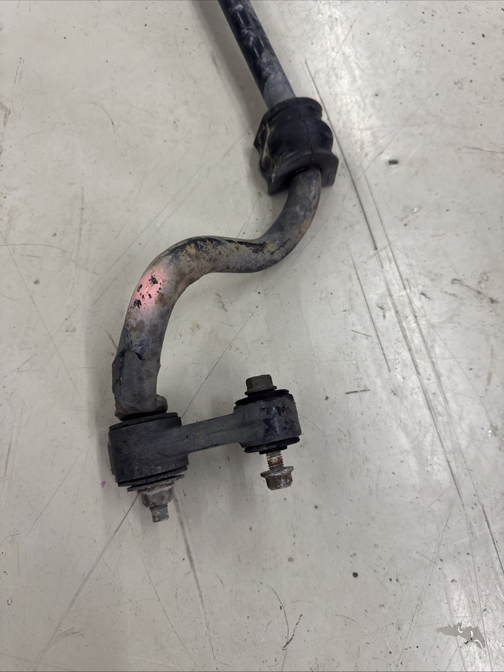 2000-2007 Subaru WRX Sedan Front Stabilizer Bar Swaybar OEM 20401FE000 2000-07