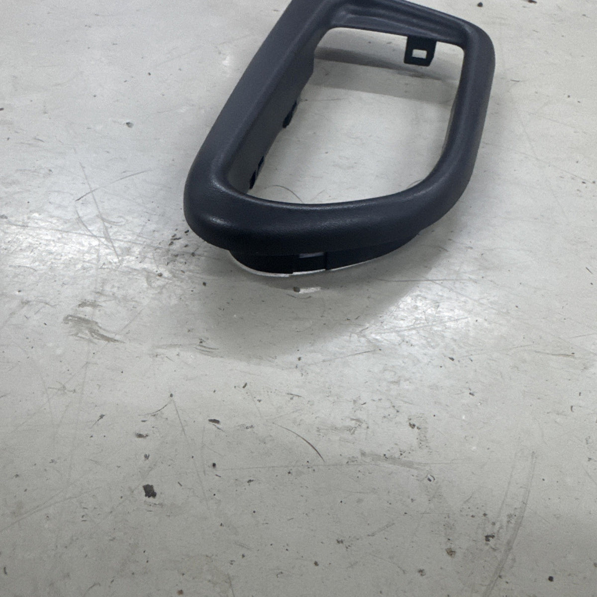 2005-2007 Subaru Impreza WRX STI Passenger Rear Door Handle Trim RH Right 05-07
