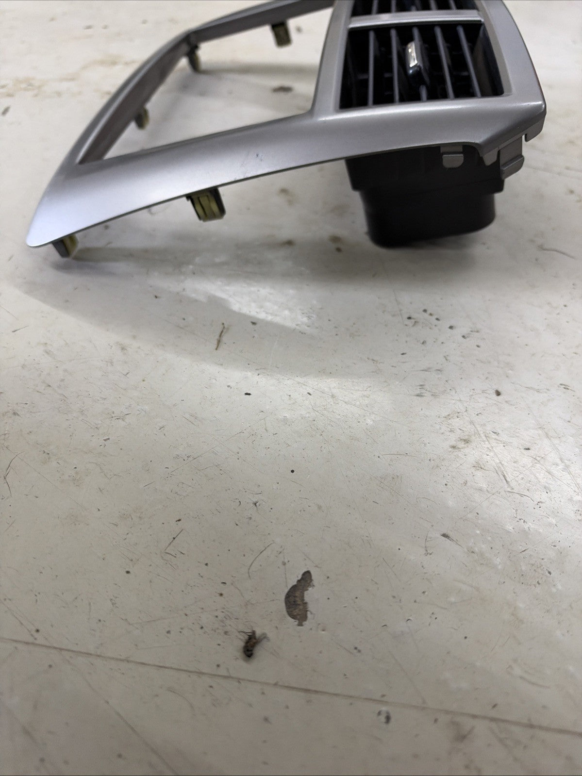 2008 Subaru Impreza  Dash Radio Trim Bezel Center Vent OEM 66110FG020 Assy CTR