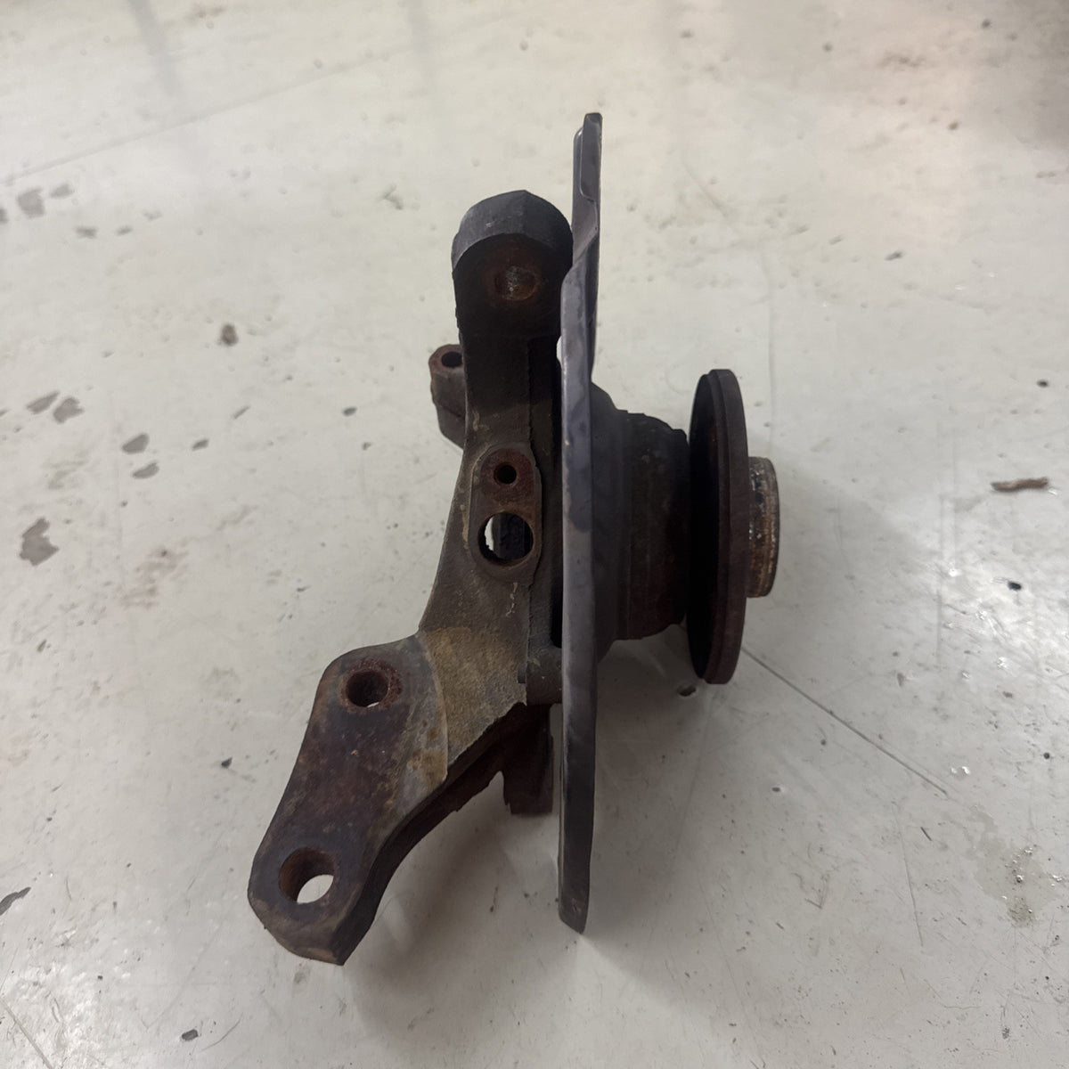 2006 Subaru Impreza WRX  Front Right NEW BEARING PAS Side Steering Knuckle OEM