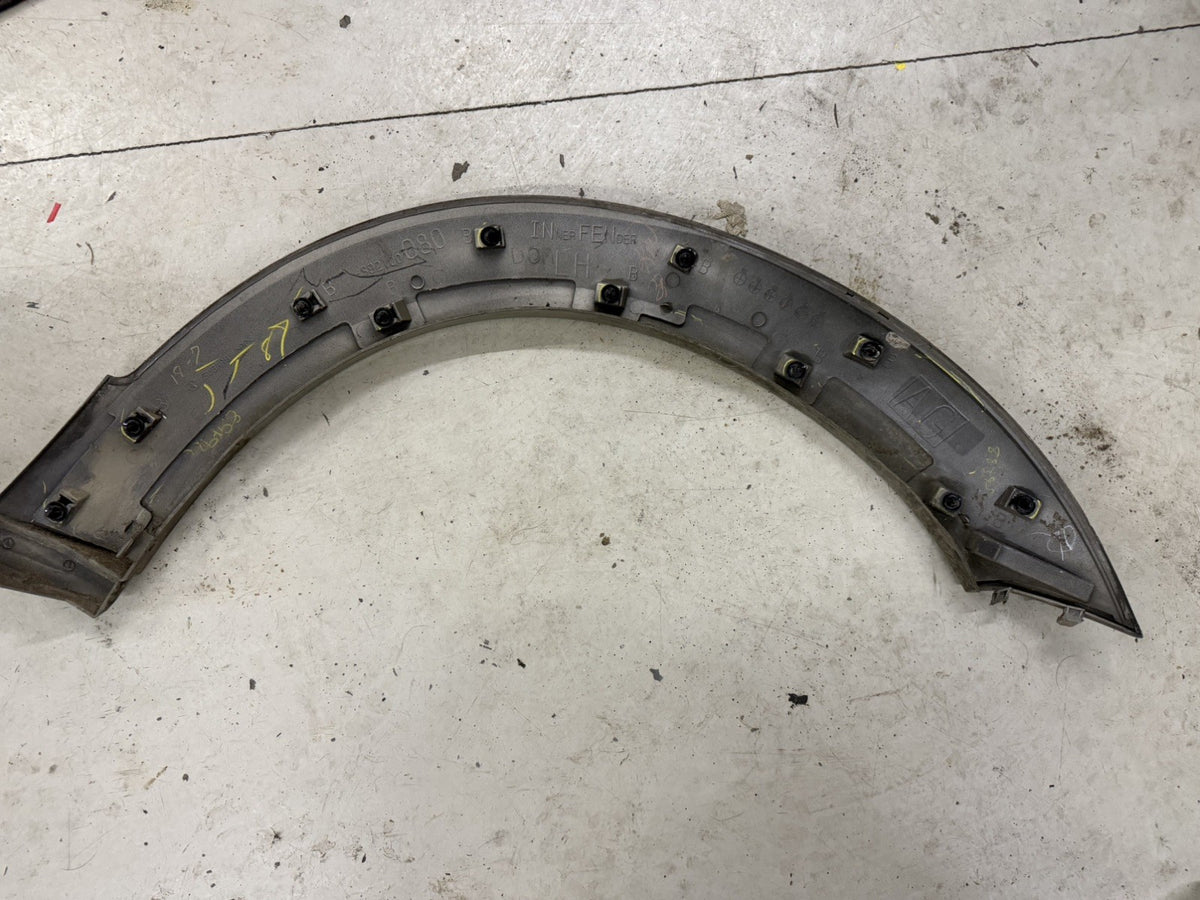 05-09 Subaru Outback Legacy Fender Flare Trim Moulding Front Left Driver