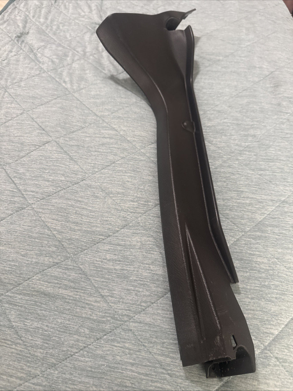 2002-07 Subaru Impreza WRX STI Passenger Rear Door Sill Trim OEM 94043FE000