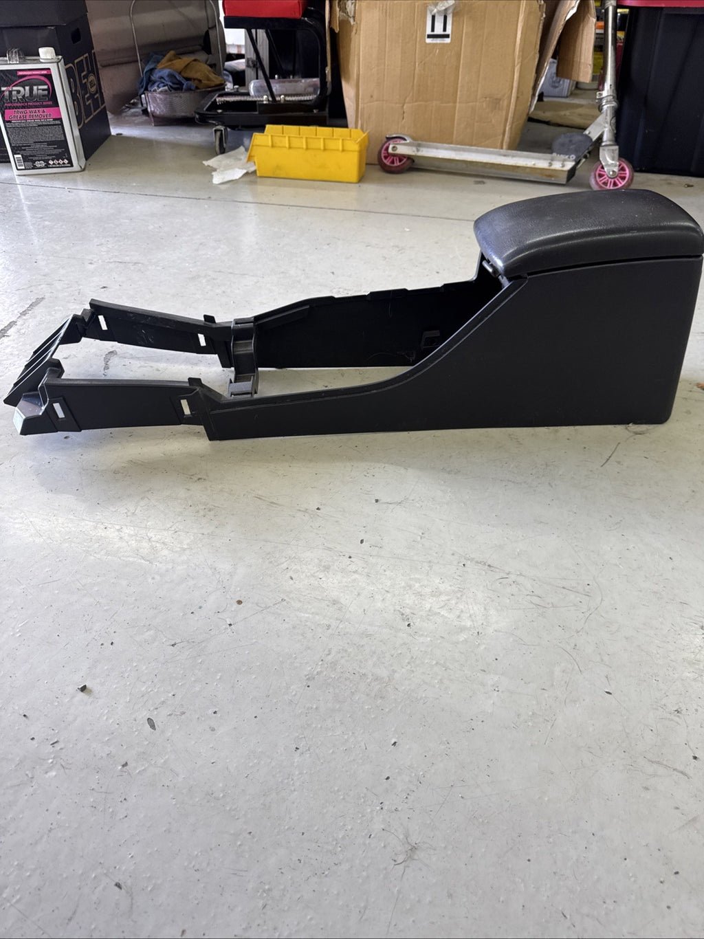 2005-07 Subaru Impreza WRX STI Black Center Console Rest Trim Middle