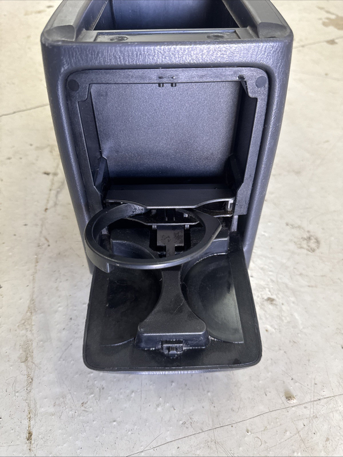 05-07 Subaru Impreza WRX STI Black Center Console Rest Trim Middle