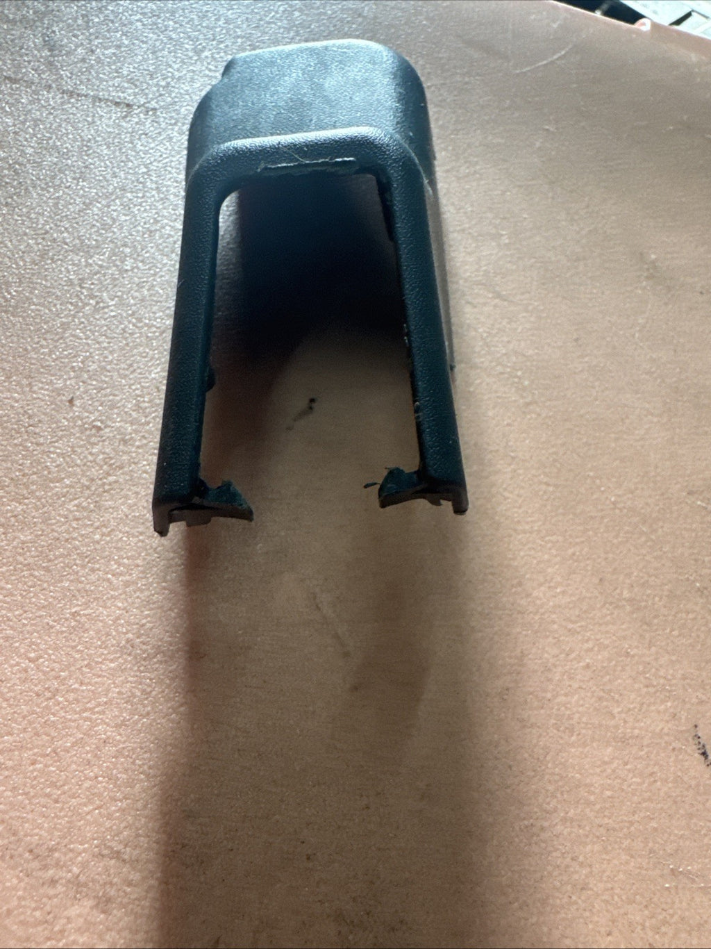 04-07 Subaru WRX Seat Rail Cover Trim 64115FE260 04-2007 Right Side