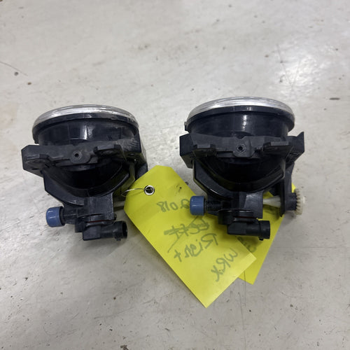 17-23 Subaru Crosstrek/Impreza/Forester Bumper Fog Light Lamps Pair set WRX OEM