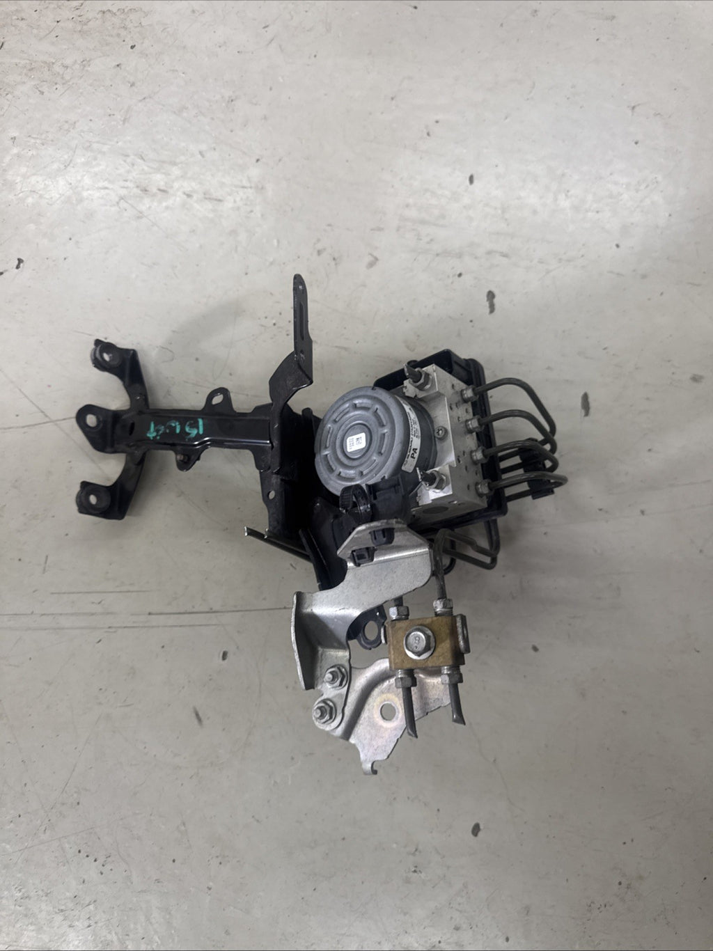 2015 Subaru WRX STi ABS Brake Pump Module 27536VA090 OEM