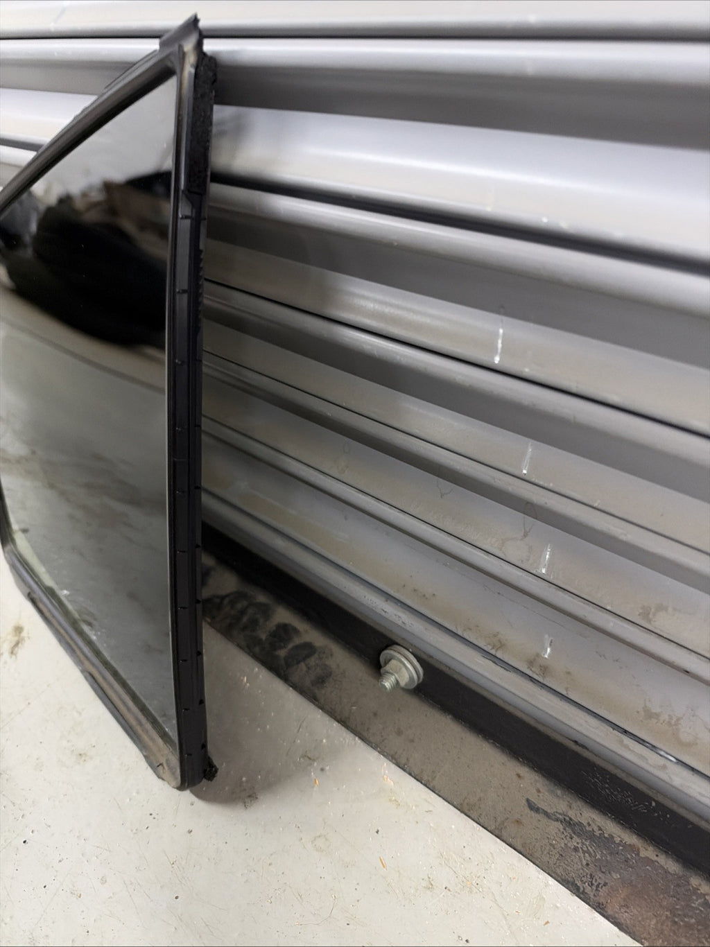 RH 15-19 Subaru WRX STI Door Corner Vent Glass Rear Right Passenger ☑️ 2015-2019