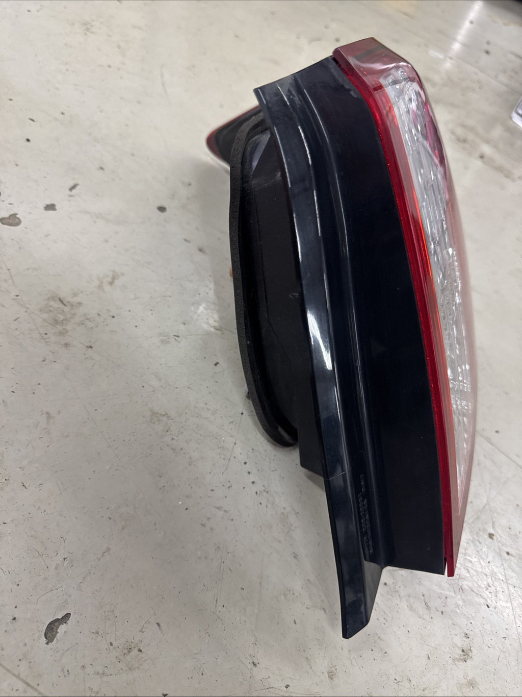 2008-14 Subaru Impreza Sedan Tail Light Passenger Right Rear  OEM 220-20037