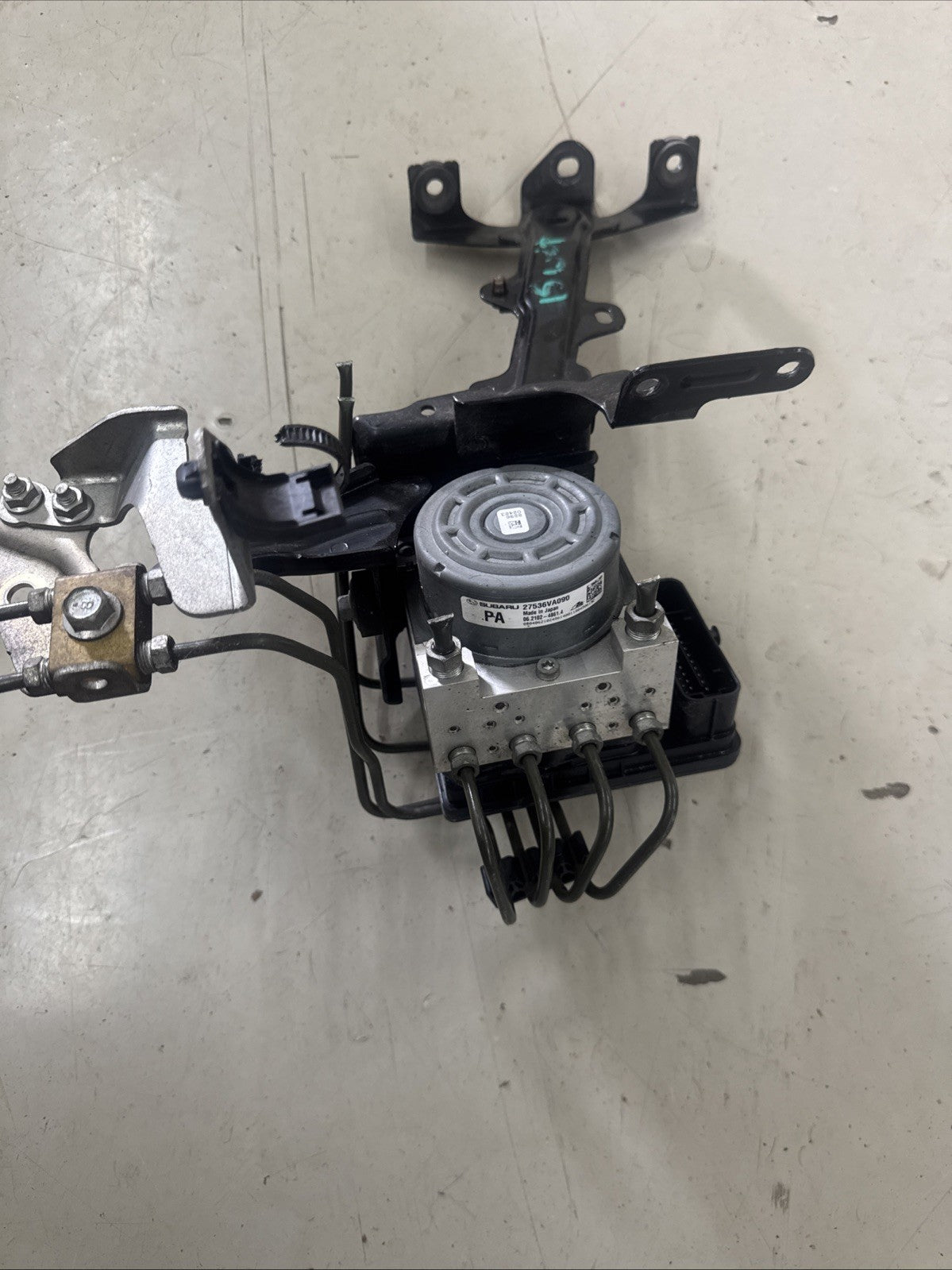 2015 Subaru WRX STi ABS Brake Pump Module 27536VA090 OEM