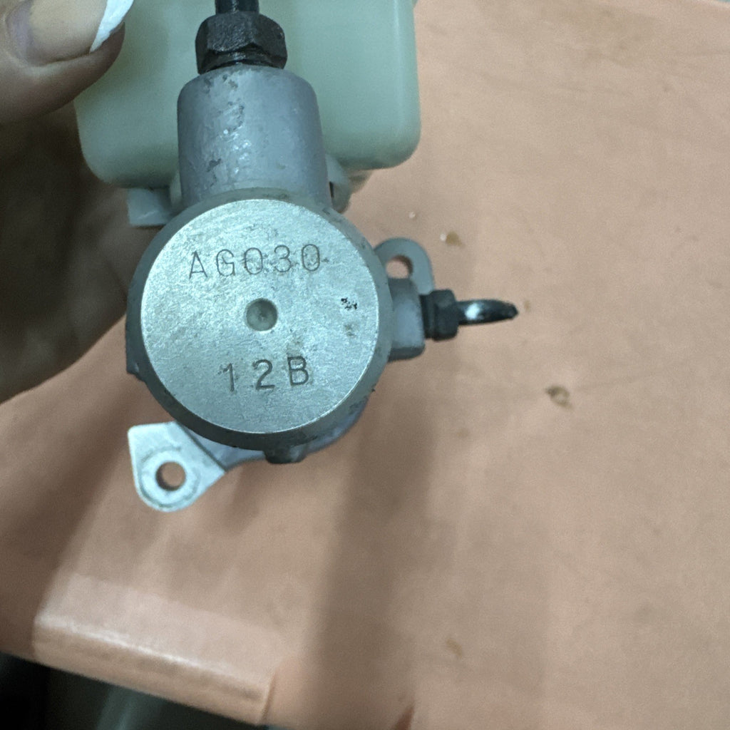 2008-14Subaru Forester Impreza WRX STI Brake Master Cylinder Reservoir OEM AG030