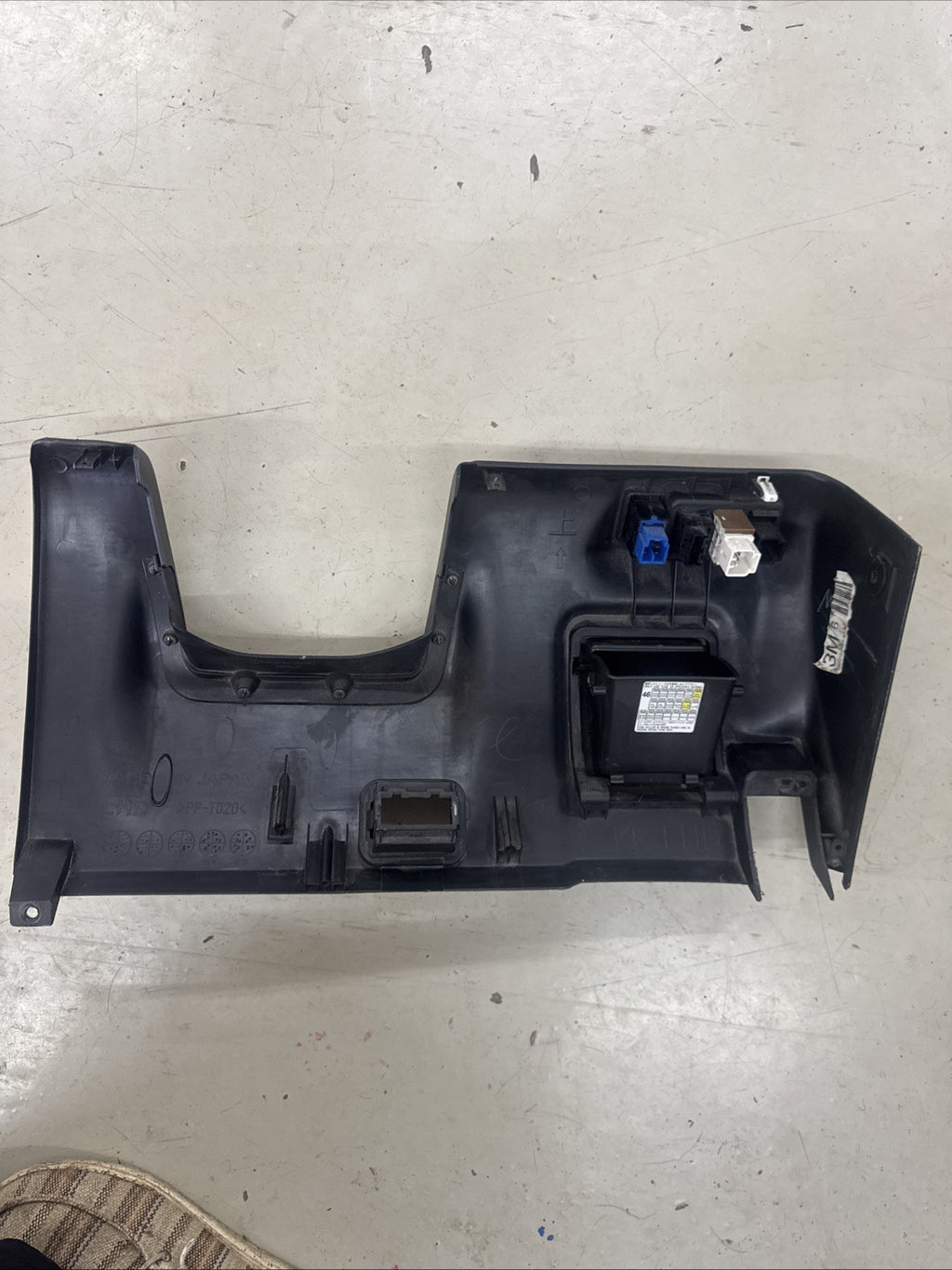 Subaru Impreza WRX STi OEM Lower Dash Kick Panel Trim 02-07 De-icer Switch